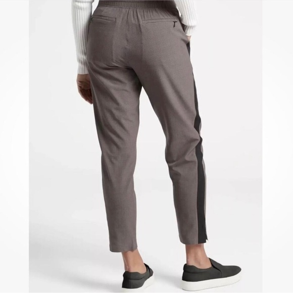 Athleta Brooklyn Plaid Ankle Pant Brown/Black Women's Size 10 T - Picture 2 of 7